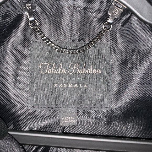 Aritzia Wool Coat - Picture 3 of 5